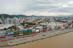 Porto de Itajaí passa a operar com navios de até 300 metros